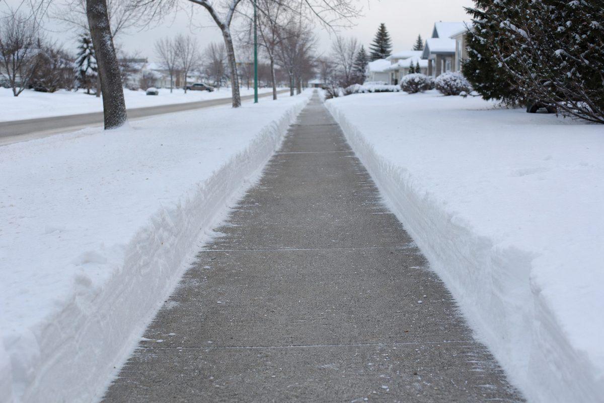Sidewalk Snow Clearing in Saskatoon